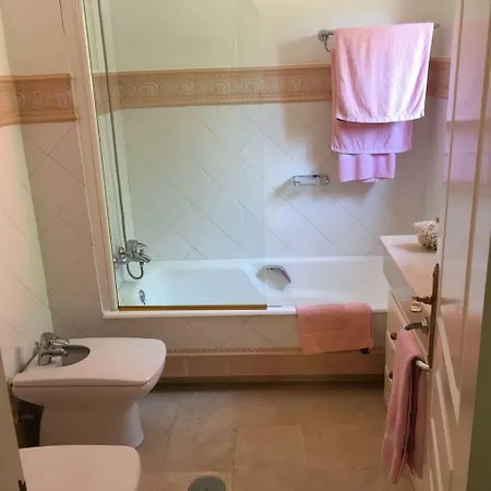 Luxury In 5 Star Urbanization Marbella
