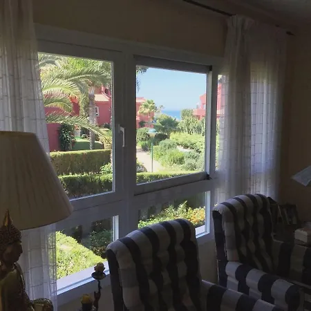 Luxury In 5 Star Urbanization Appartement *